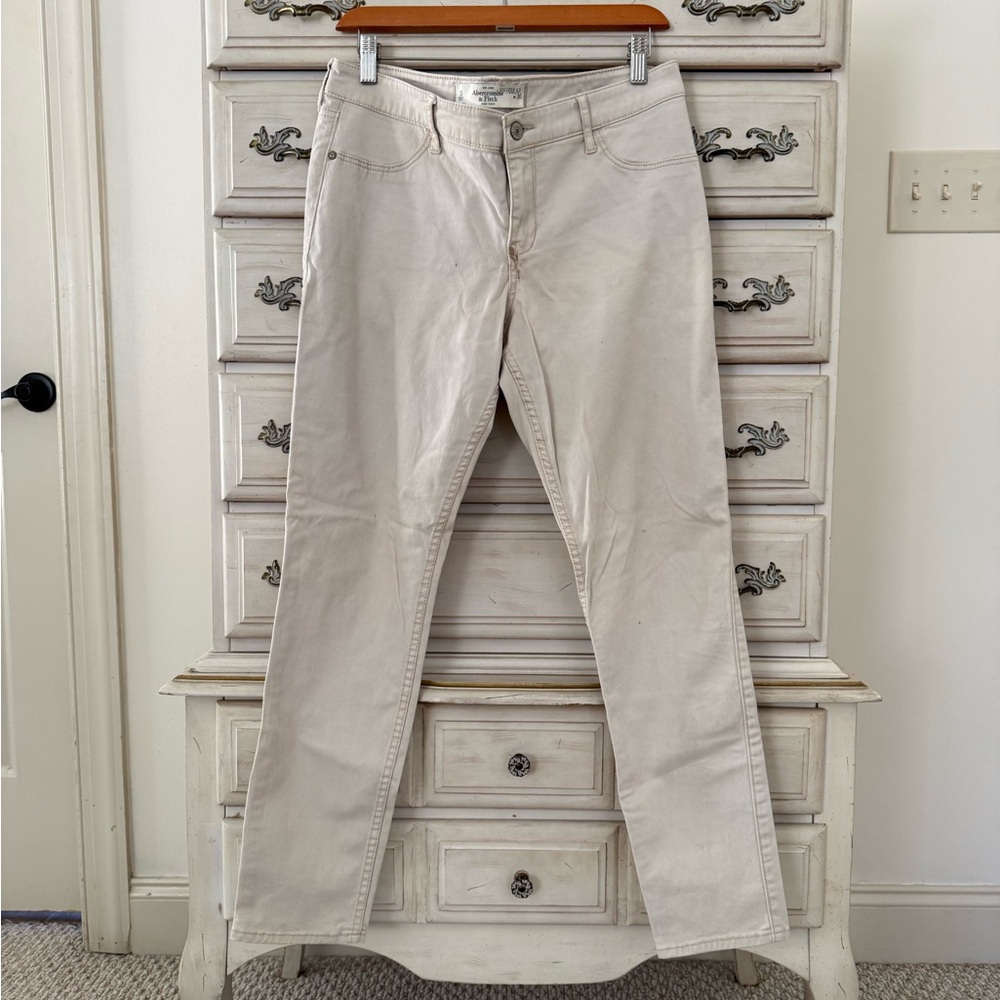 Abercrombie & Fitch Cream Jeans